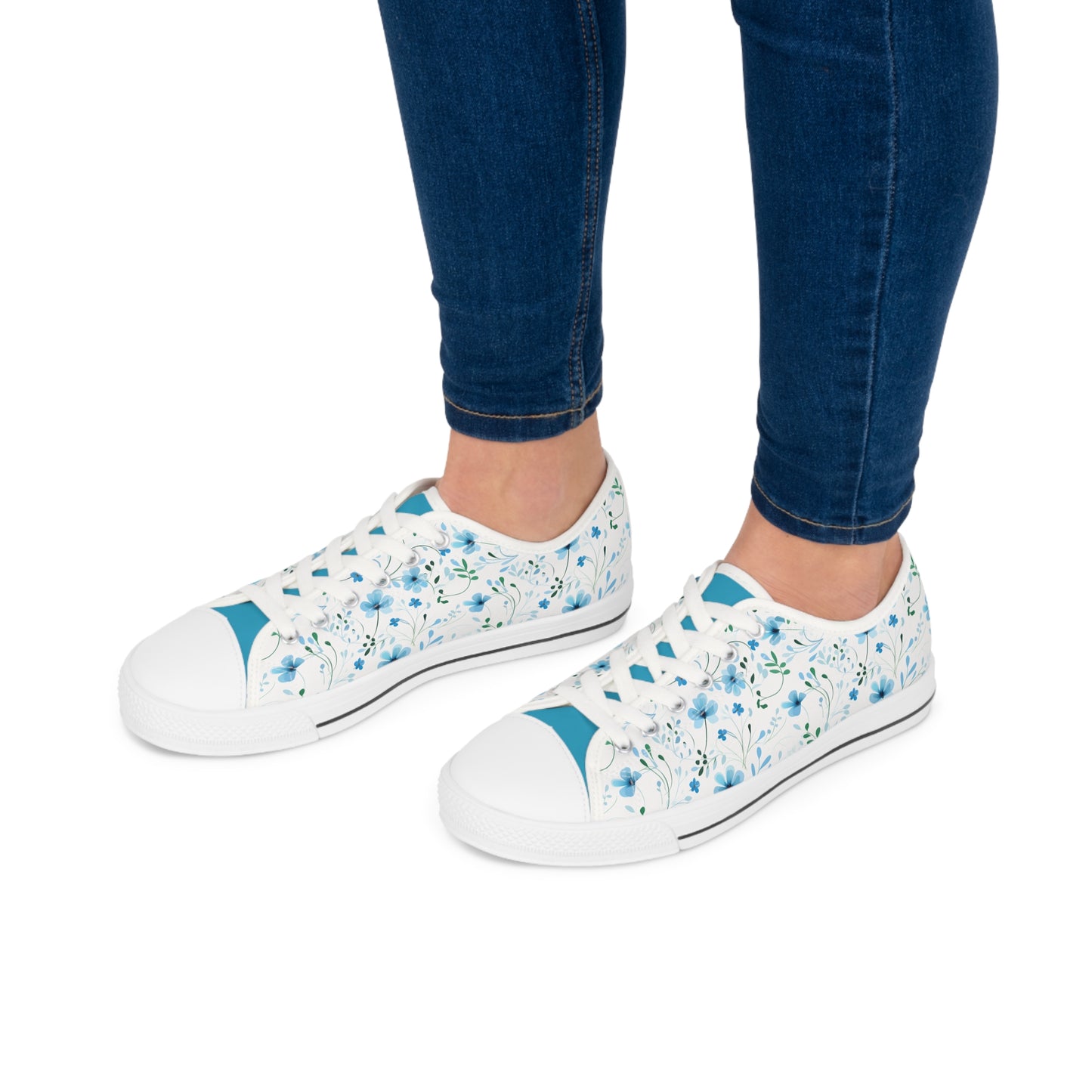 Sky Blue Wildflowers Women's Low Top Sneakers